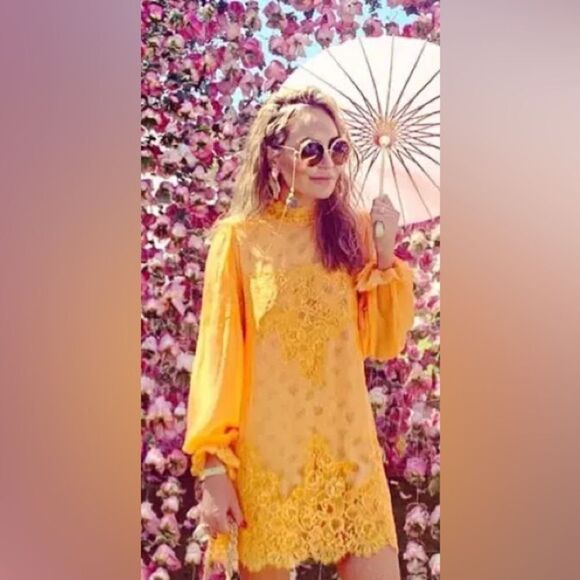 🆕WE ARE HAH REVOLVE Queen 4 A Day Dress - Mango Combo Small - Picture 5 of 8